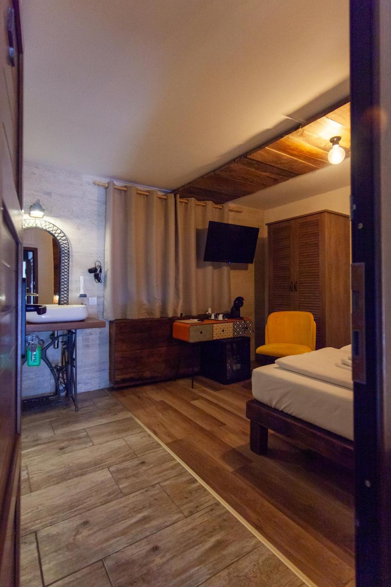 Sobe App Moj Hir Bed And Breakfast Jastrebarsko Exterior foto