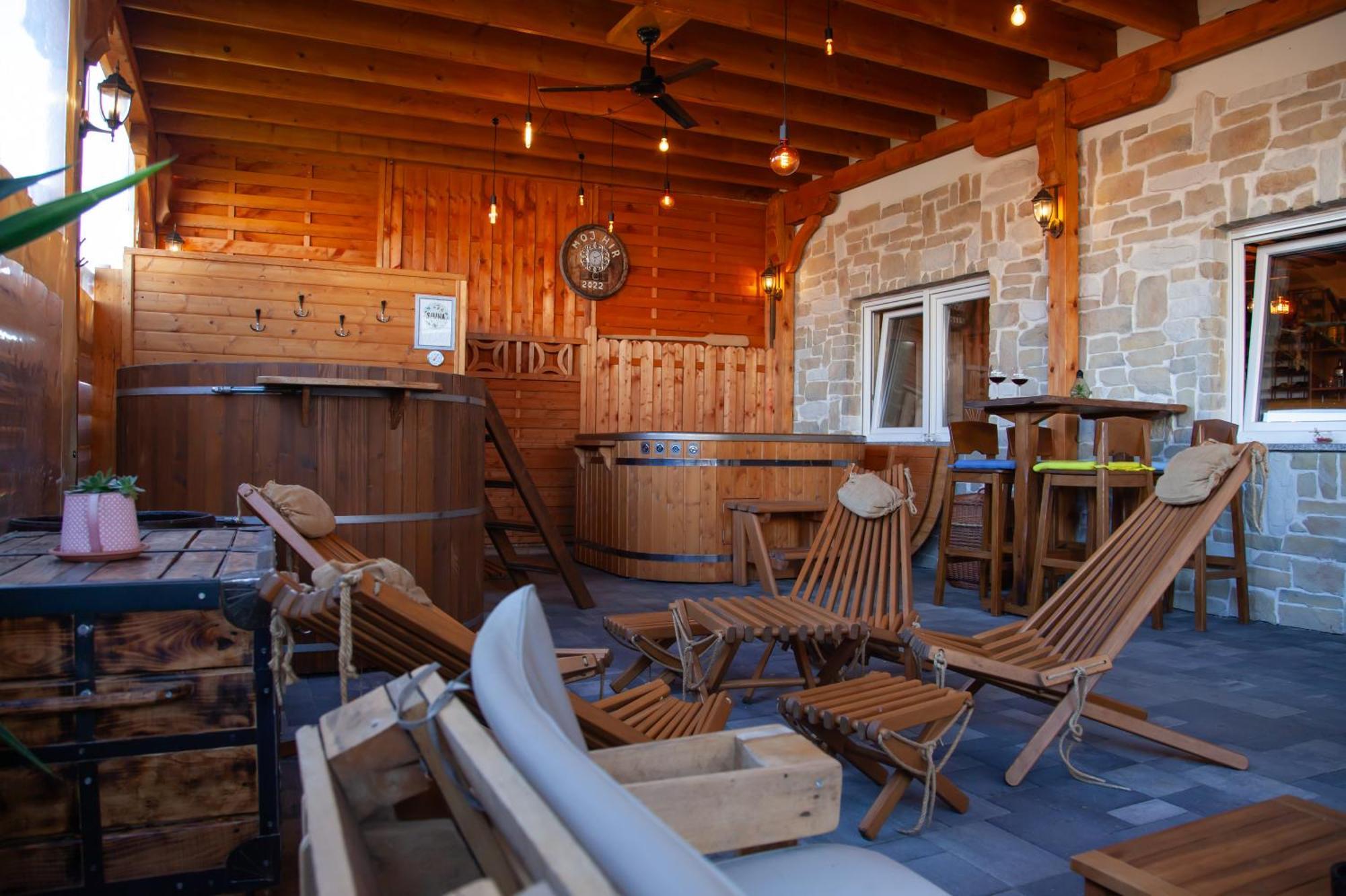Sobe App Moj Hir Bed And Breakfast Jastrebarsko Exterior foto